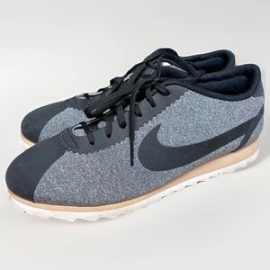 Nike Women's Cortez Ultra SE Size 8 #5446
